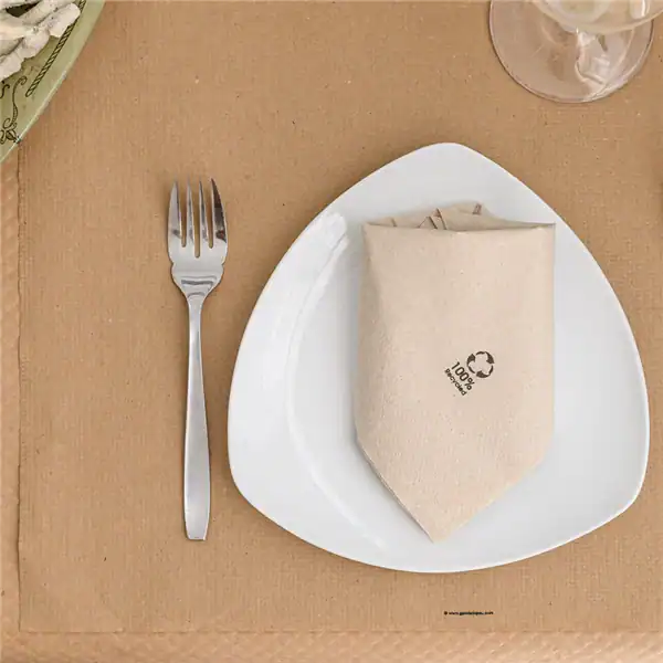Servet gerecycled ongebleekt 33x33cm ¼ vouw 2-laags